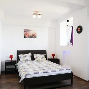 Ultracentral Cozy Near Old Town Bucharest