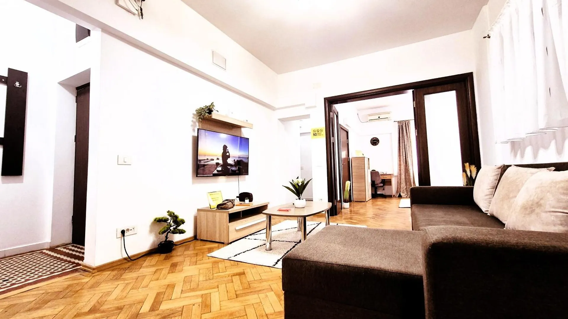 Old Town Comfort & Stylish - 2Br Bukurešť Apartmán
