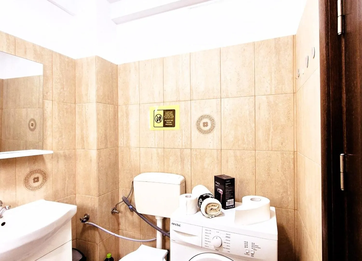 Old Town Comfort & Stylish - 2Br Bucharest Apartment