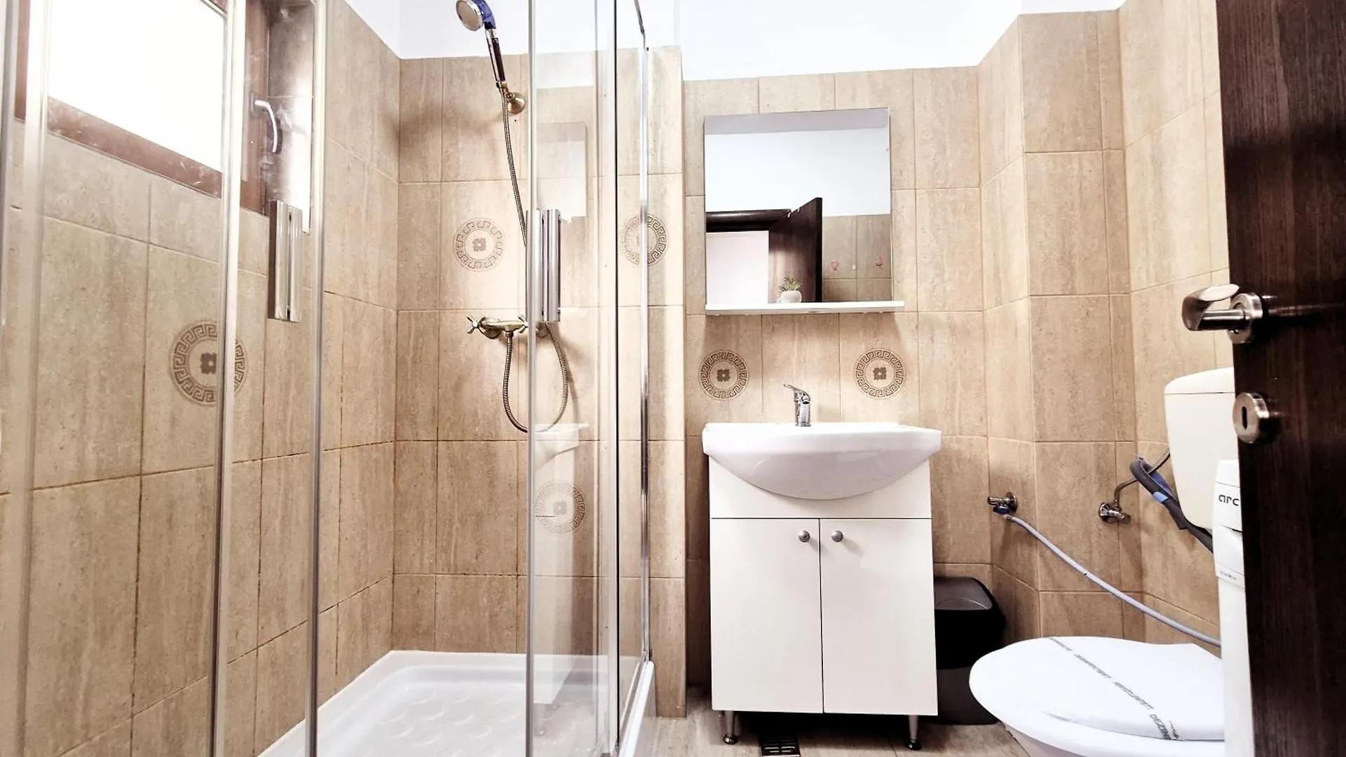 Old Town Comfort & Stylish - 2Br Bukurešť